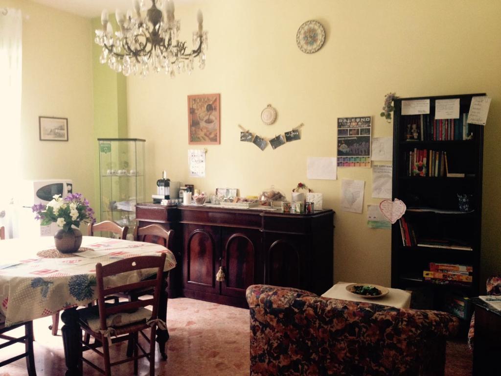 Chiavi Antiche B&B Salerno Exterior photo