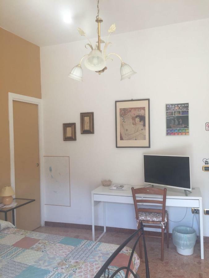 Chiavi Antiche B&B Salerno Exterior photo